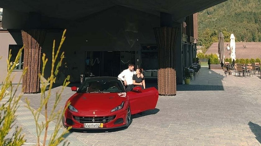 Leihen Sie sich einen Sportwagen! Leihen Sie sich einen Sportwagen!