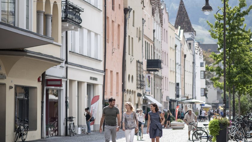 Ein Rundgang durch die malerische Altstadt Brixens Ein Rundgang durch die malerische Altstadt Brixens