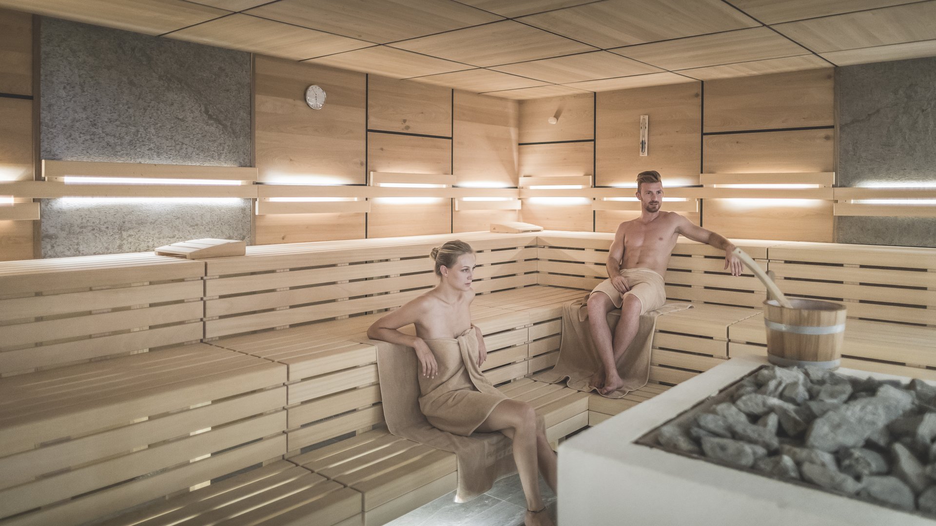 Il vostro centro benessere in Val Pusteria: Molaris Lodges Il vostro centro benessere in Val Pusteria: Molaris Lodges