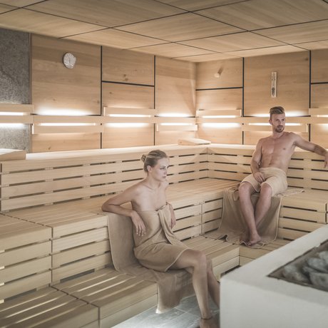 Il vostro centro benessere in Val Pusteria: Molaris Lodges Il vostro centro benessere in Val Pusteria: Molaris Lodges