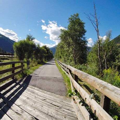 La posizione panoramica dei nostri Molaris Lodges La posizione panoramica dei nostri Molaris Lodges