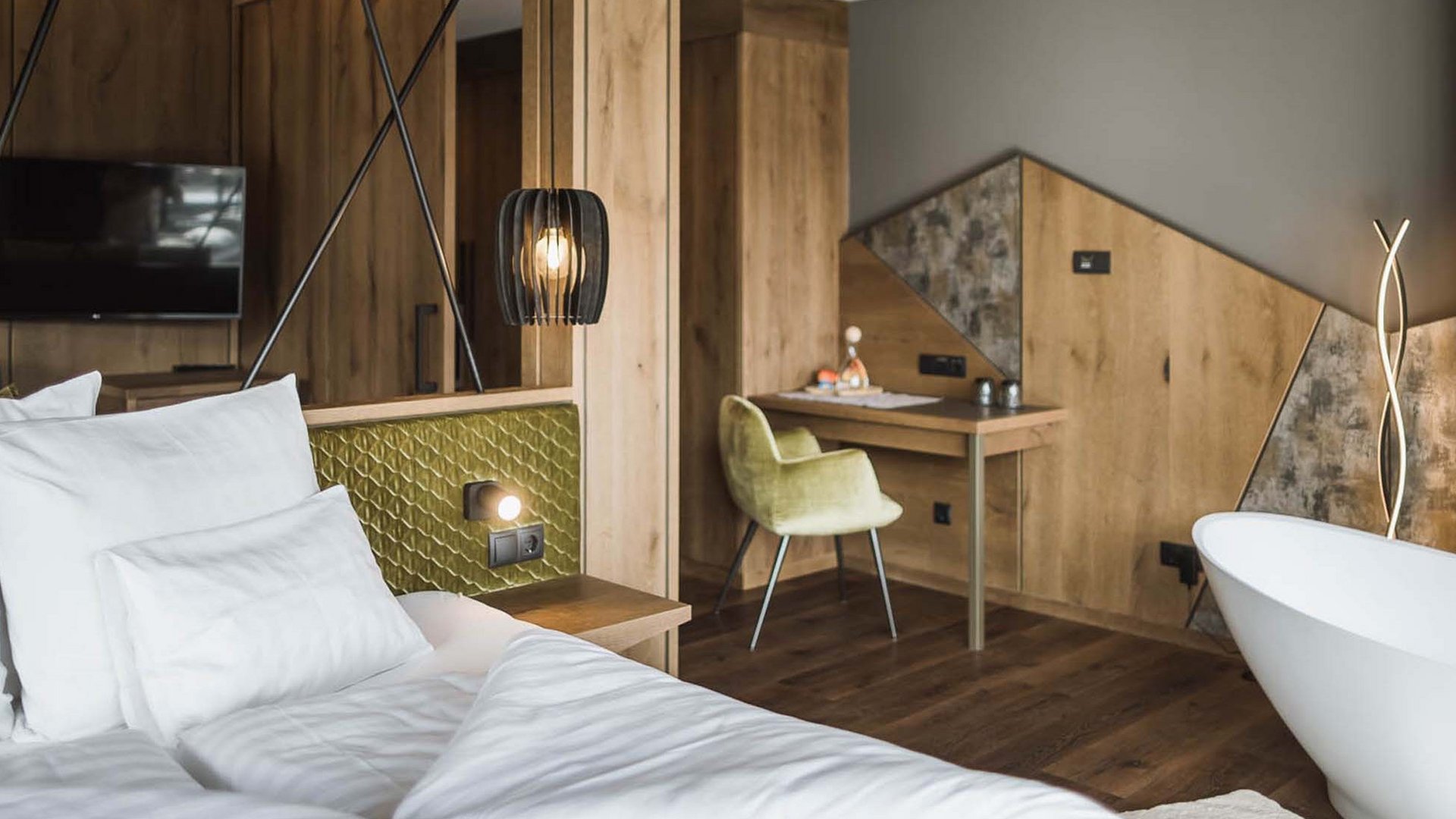 Buy a hotel voucher and give a holiday as a gift with Molaris Lodges Buy a hotel voucher and give a holiday as a gift with Molaris Lodges