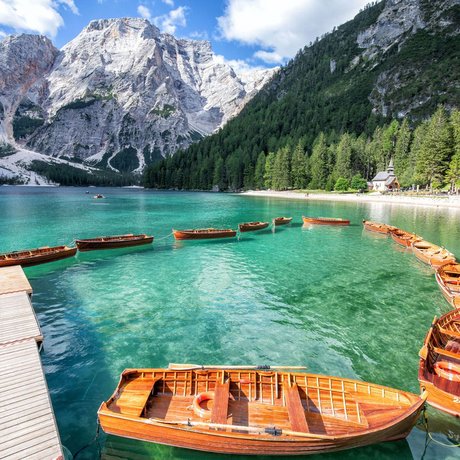 La posizione panoramica dei nostri Molaris Lodges La posizione panoramica dei nostri Molaris Lodges