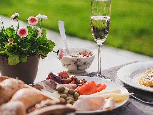 Hotel with three-quarter board at Molaris Lodges in South Tyrol Hotel with three-quarter board at Molaris Lodges in South Tyrol