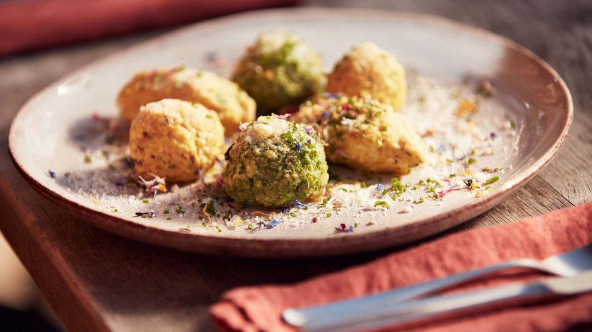 Kulinarische Wanderungen in den Dolomiten Kulinarische Wanderungen in den Dolomiten