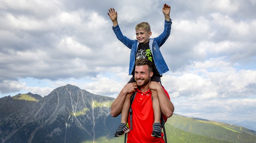 Ad aprile, l'Alto Adige si colora di primavera: scoprite eventi, mercati e tradizioni locali. Ad aprile, l'Alto Adige si colora di primavera: scoprite eventi, mercati e tradizioni locali.